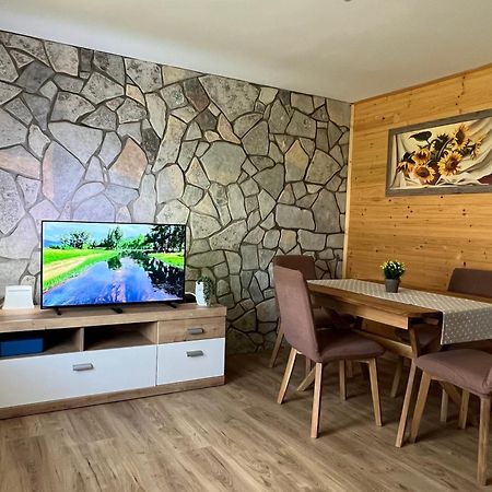 Zen Den Apartments Otocac Luaran gambar